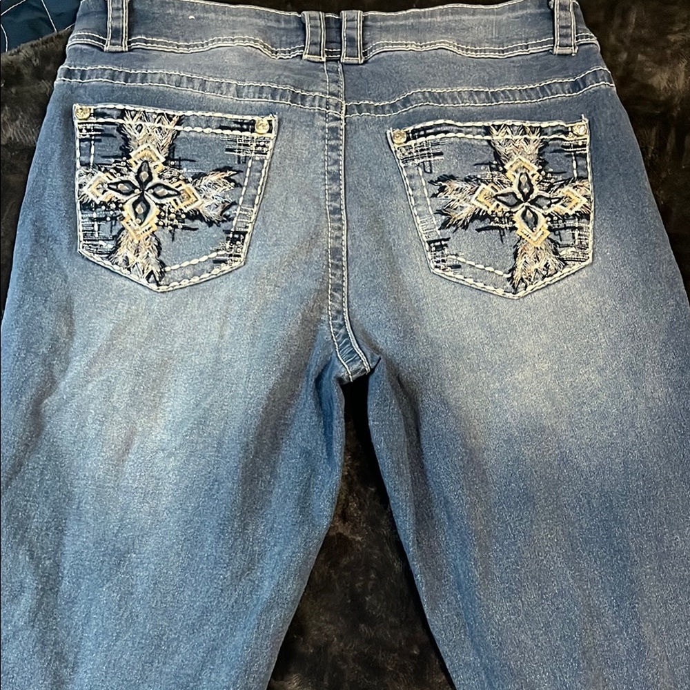 Classic Blue Women's Jeans - Picture 3 of 3